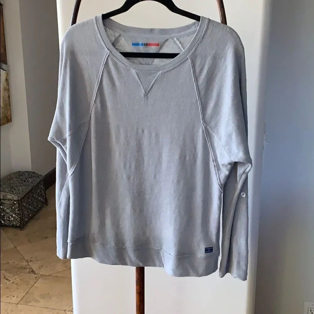 Tommy Hilfiger Raw Edge Gray Top